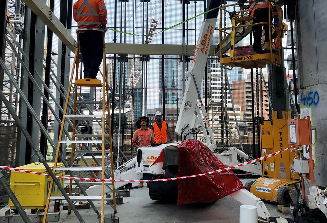AOR 3 Tonne Maeda Crane