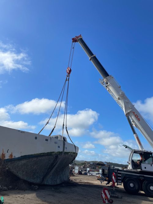 d6b36f90 e61a 433a 99b4 b95c29ccec1f Hire A Crane In Queenscliff